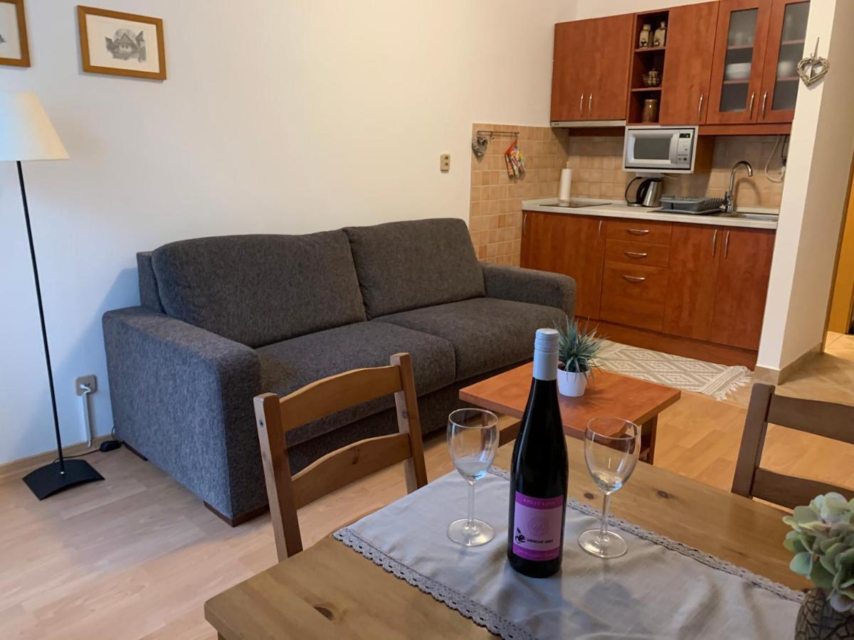 Apartman B13 Tatran 도노발리 외부 사진